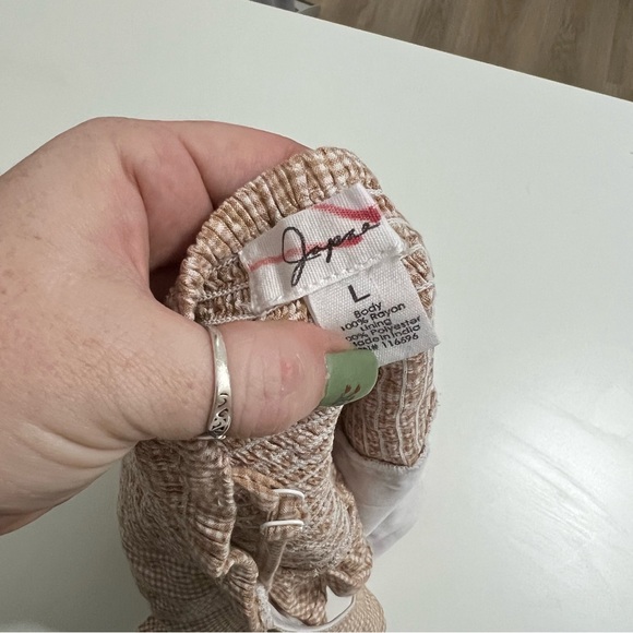 Cropped Top - Picture 5 of 8